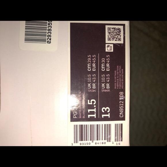 Shoes - Picture 5 of 5